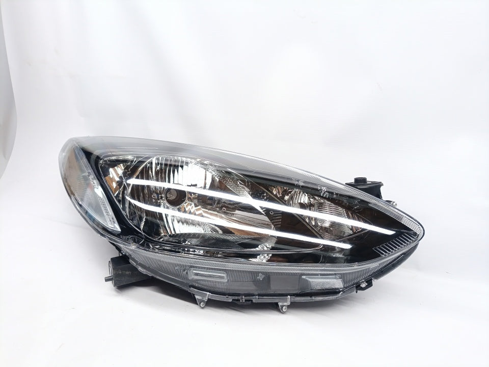 Farol Direito Mazda 2 07-13