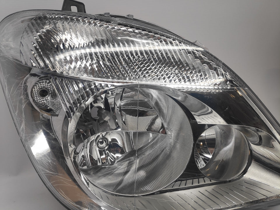Farol Direito Mercedes Sprinter 06-12