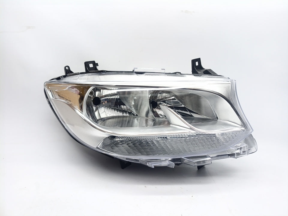 Farol Direito Mercedes Sprinter 18-