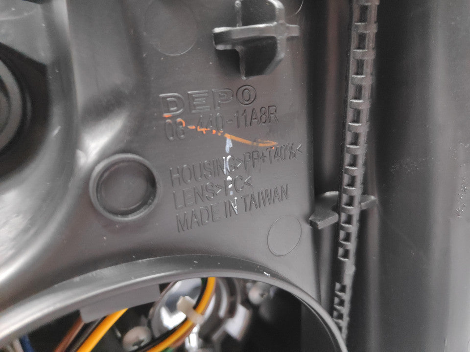 Farol Direito Mercedes W176 Class A 12-