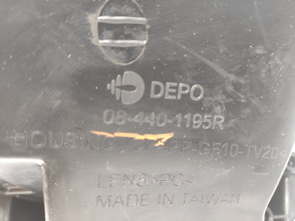 Farol Direito Mercedes W204 C Class 10-14 Mascara Preta