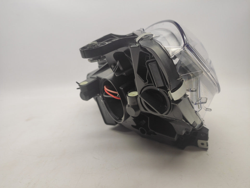 Farol Direito Mercedes W204 Class C 07-10