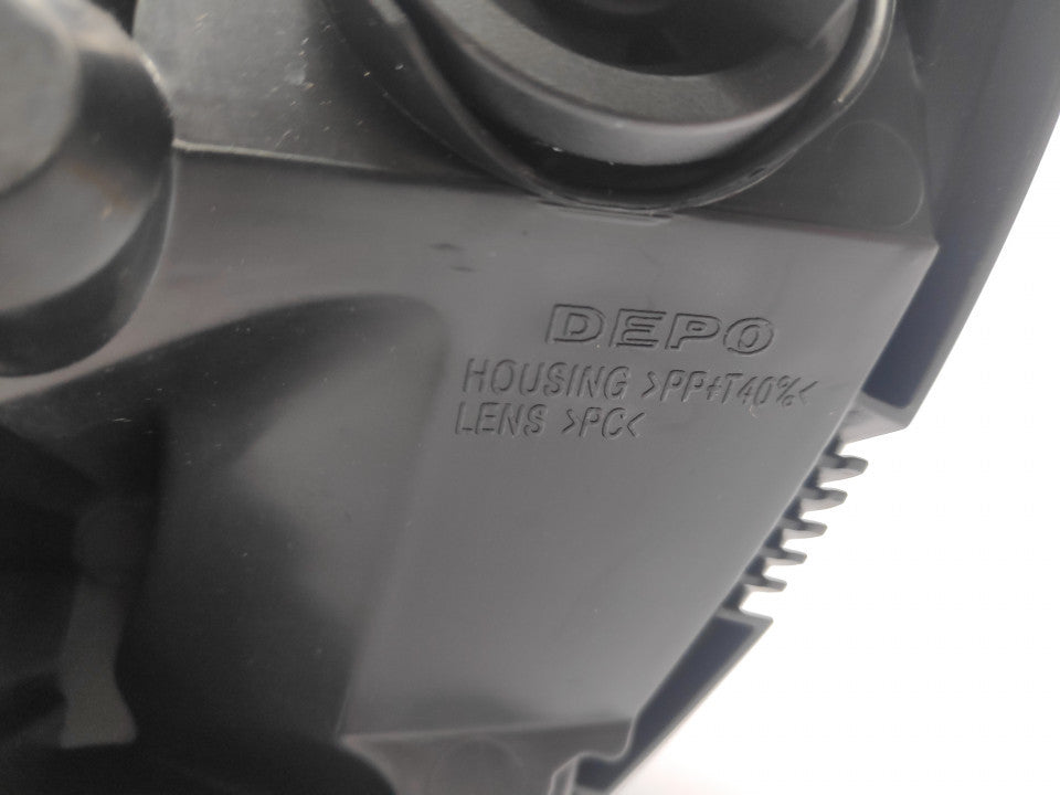 Farol Direito Mercedes W204 Clc Sport Coupe 08-