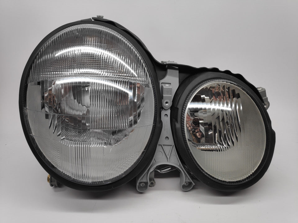 Farol Direito Mercedes W210 E Class 99-02