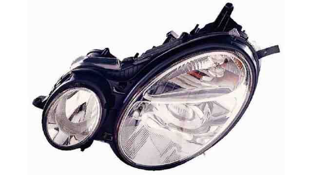 Farol Direito Mercedes W211 E Class 02-06