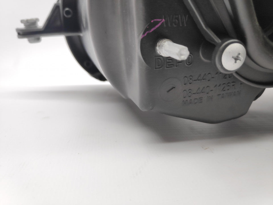 Farol Direito Mercedes W211 E Class 02-06