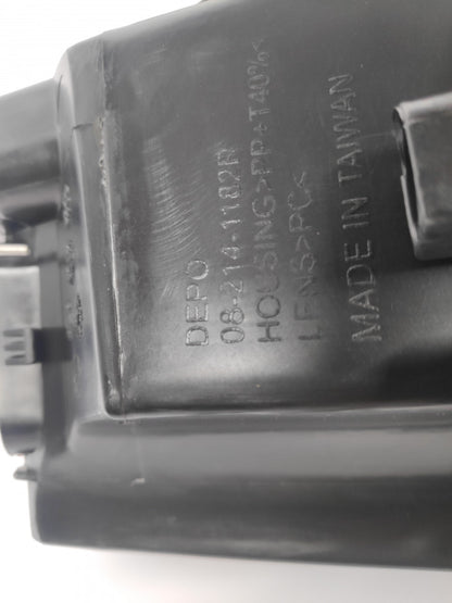 Farol Direito Mitsubishi Colt 3 / 5P 04-07