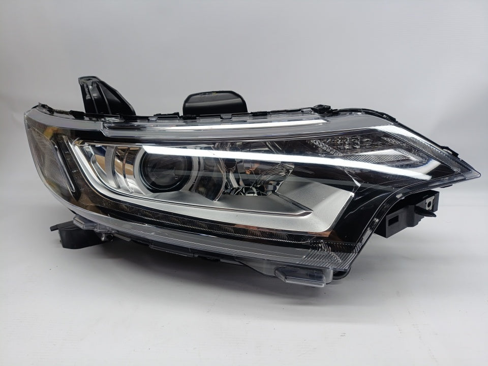 Farol Direito Mitsubishi Outlander 15-