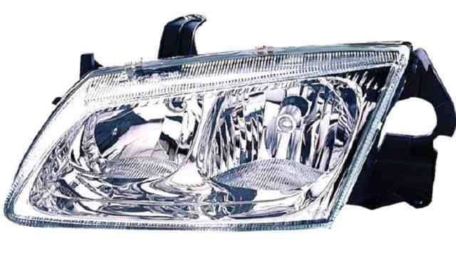 Farol Direito Nissan Almera N16 00-02