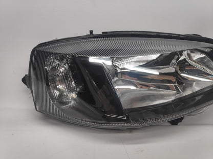 Farol Direito Opel Astra G 98-04 Mascara Preta