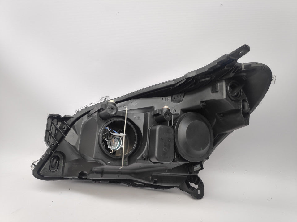 Farol Direito Opel Astra H 07-11 Cromado