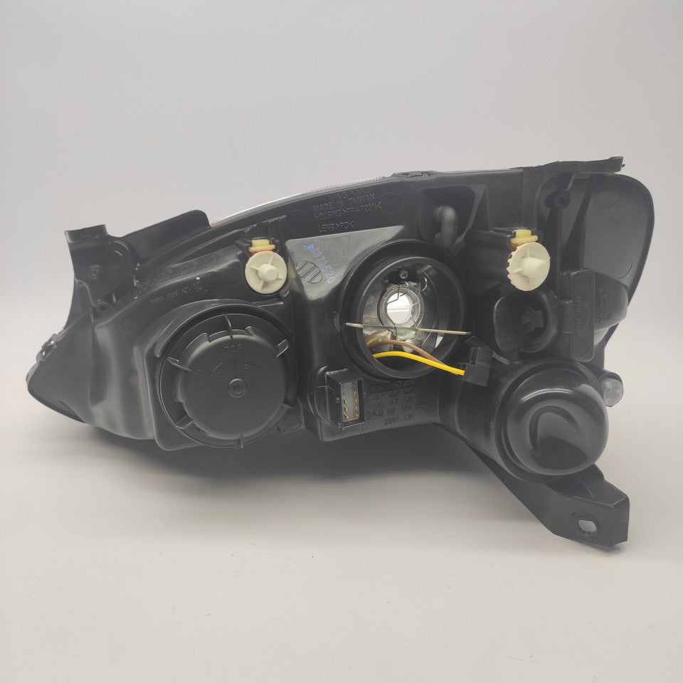 Farol Direito Opel Corsa C 03-06