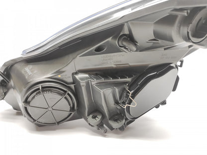 Farol Direito Opel Corsa D 06-11 Mascara Preta