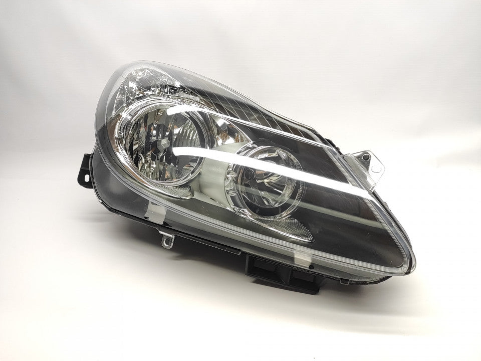 Farol Direito Opel Corsa D 06-11 Mascara Preta