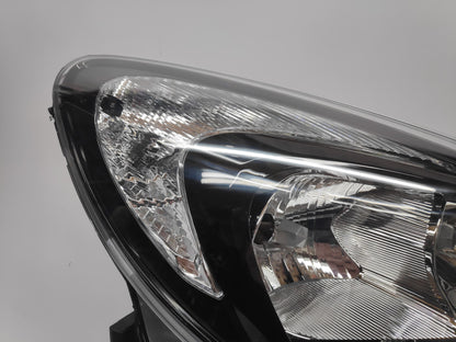 Farol Direito Opel Corsa D 11-14 Mascara Preta