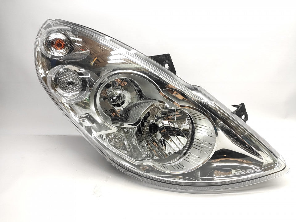 Farol Direito Opel Movano 10- H7+H1