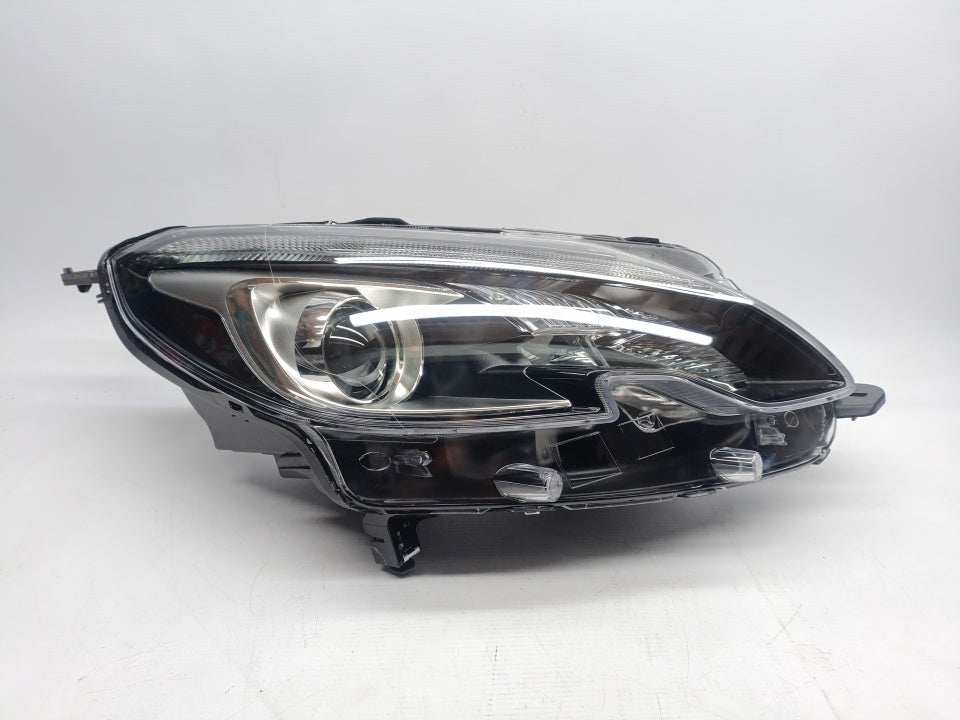 Farol Direito Peugeot 2008 16- Led