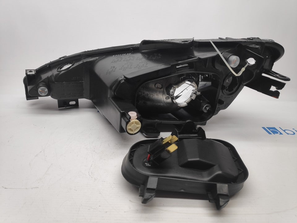 Farol Direito Peugeot 206 98-02