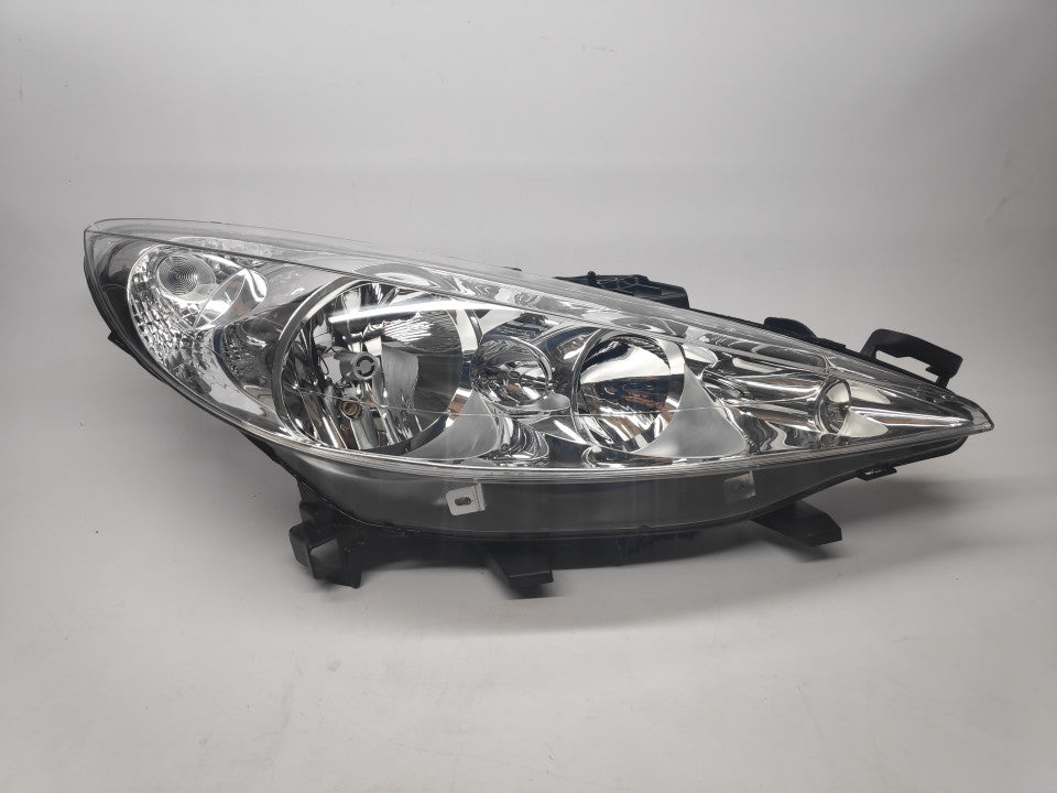 Farol Direito Peugeot 207 06-09