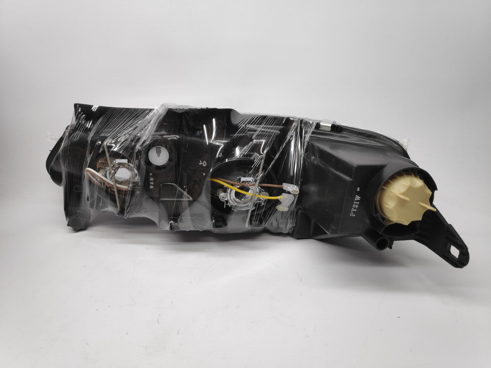 Farol Direito Peugeot 406 95-99