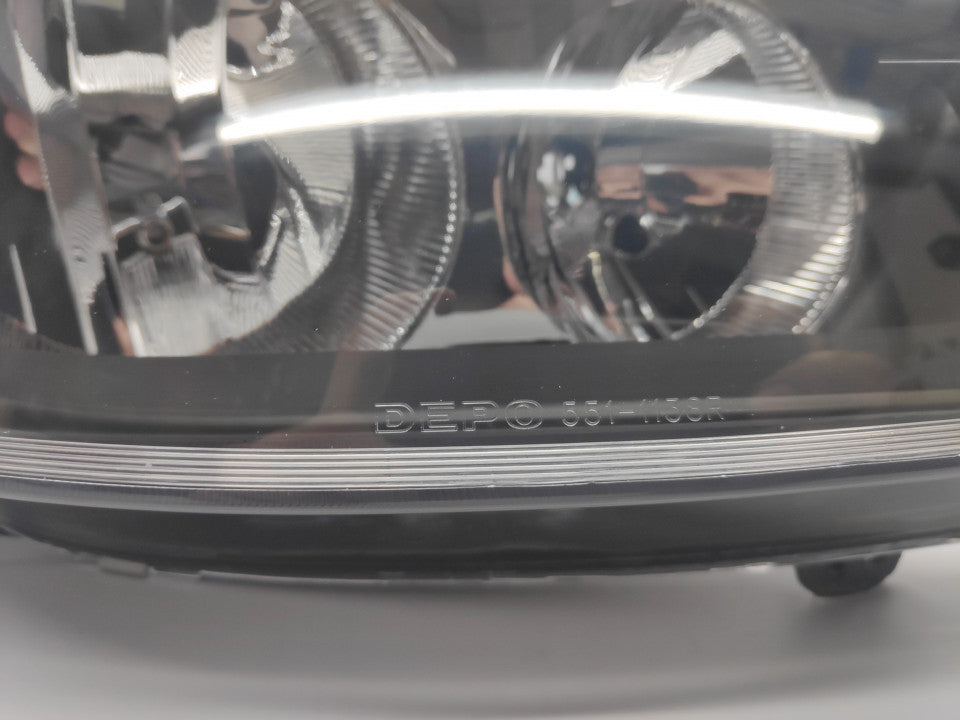 Farol Direito Renault Clio II 01-05 Mascara Preta