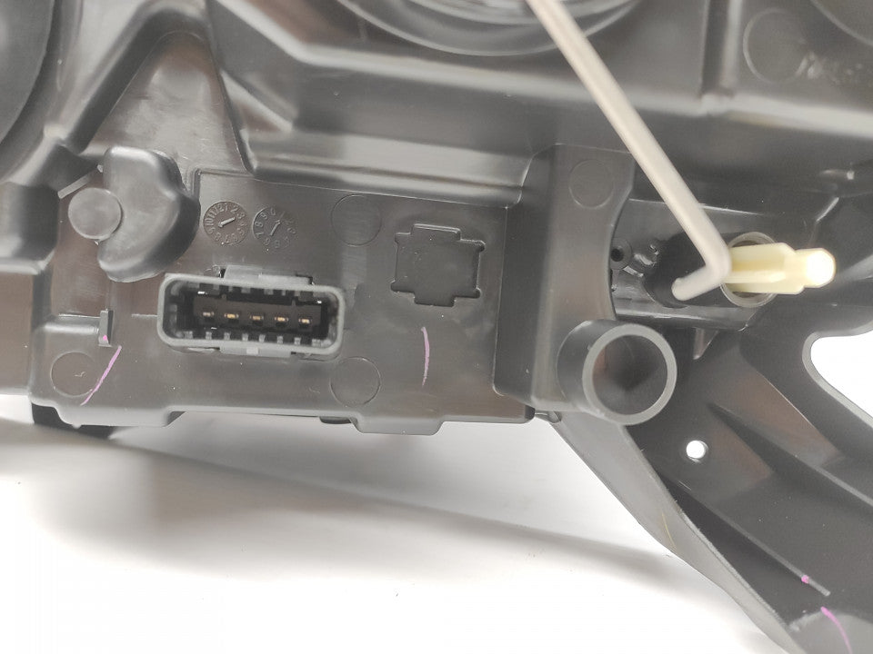 Farol Direito Renault Clio III 09-12 H7+H7