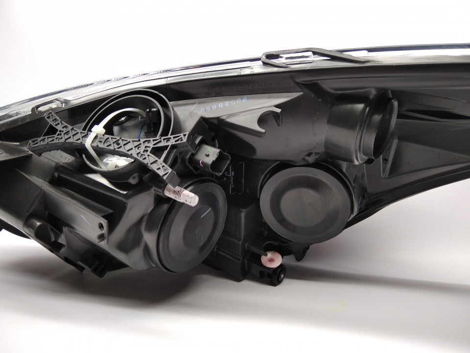 Farol Direito Renault Clio IV 12-16