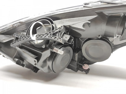 Farol Direito Renault Clio IV 16-