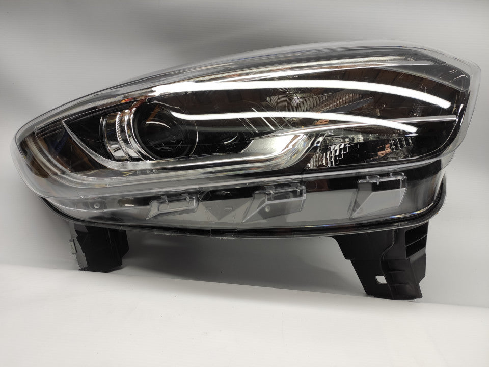 Farol Direito Renault Kadjar 15-18 Led