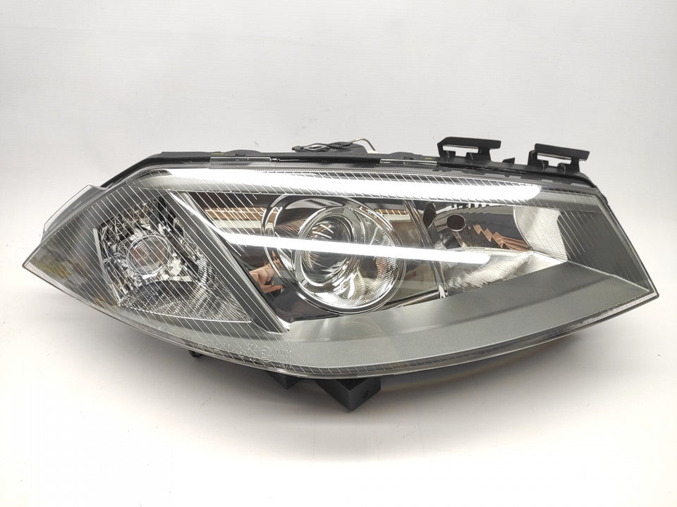 Farol Direito Renault Megane II 02-05