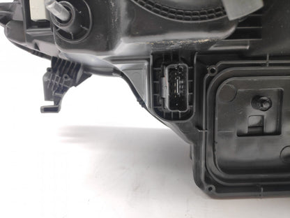 Farol Direito Renault Megane IV 16-