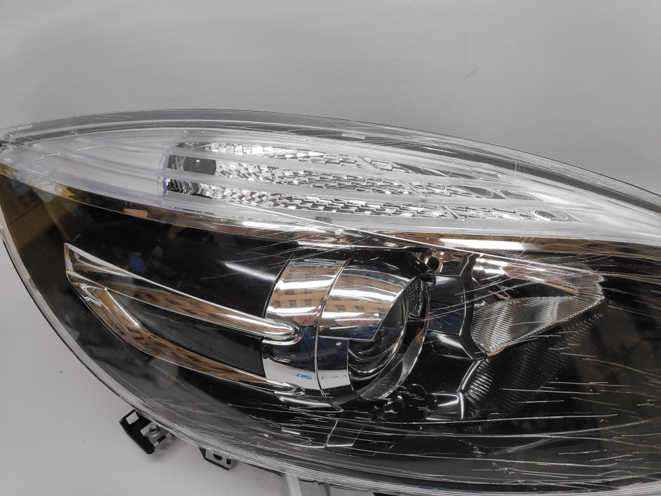 Farol Direito Renault Scenic III 12-
