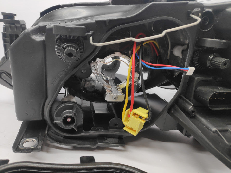 Farol Direito Seat Ibiza 12-
