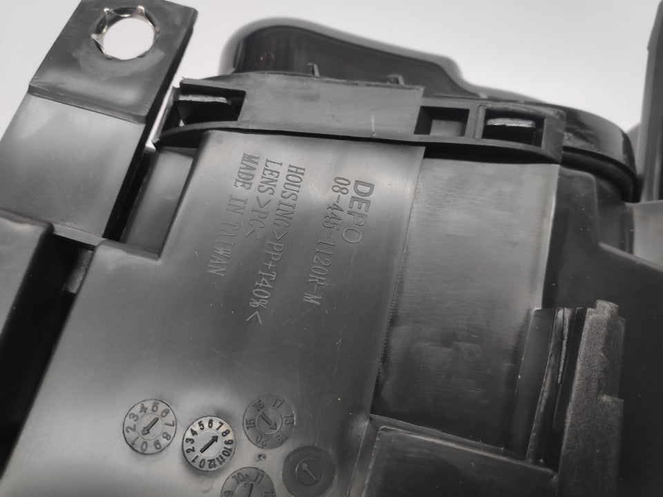 Farol Direito Seat Ibiza 12-