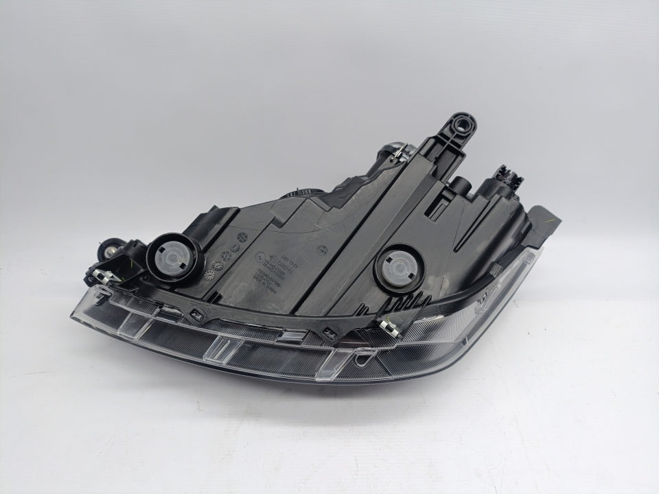 Farol Direito Seat Ibiza 6R 17-20