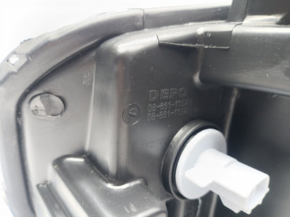 Farol Direito Suzuki Sx4 06-09