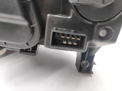 Farol Direito Toyota Corolla Hatchback 3 / 5P 04-07