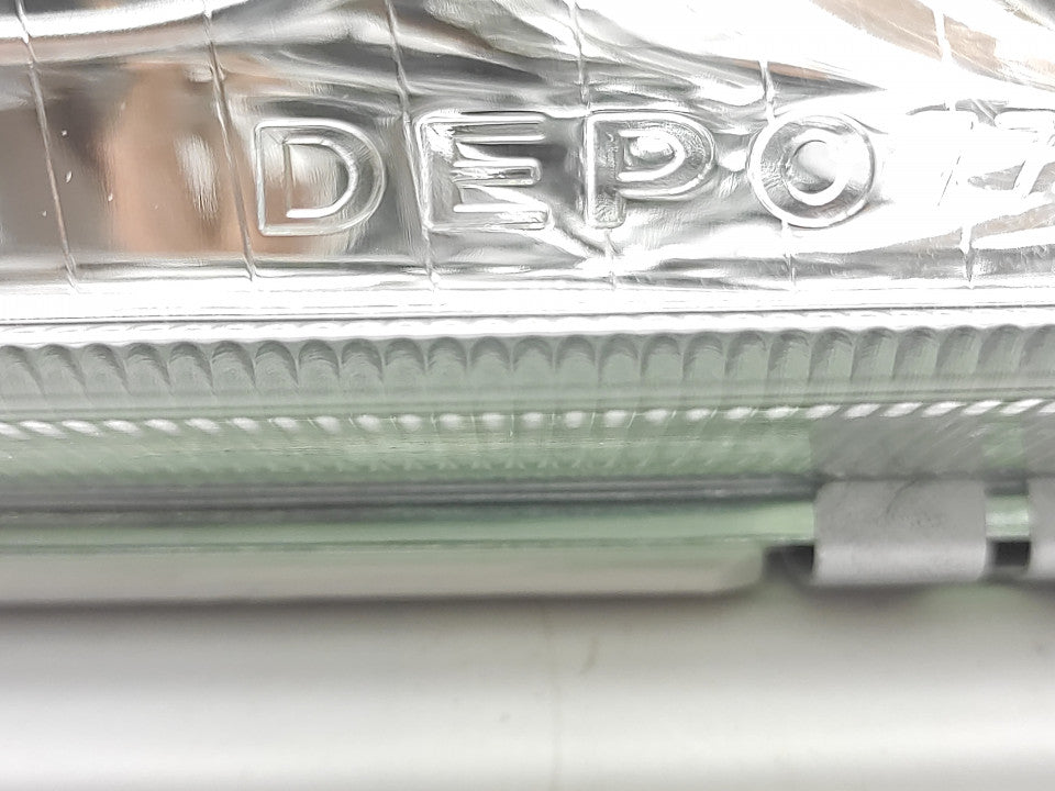Farol Direito Volvo S40 / V40 00-02
