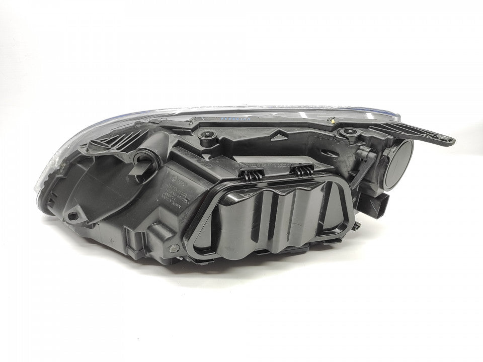 Farol Direito Volvo V40 12-18
