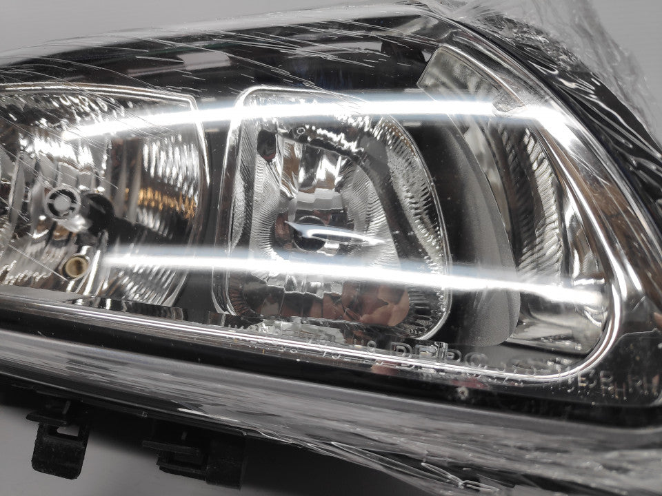 Farol Direito Volvo Xc70 05-07
