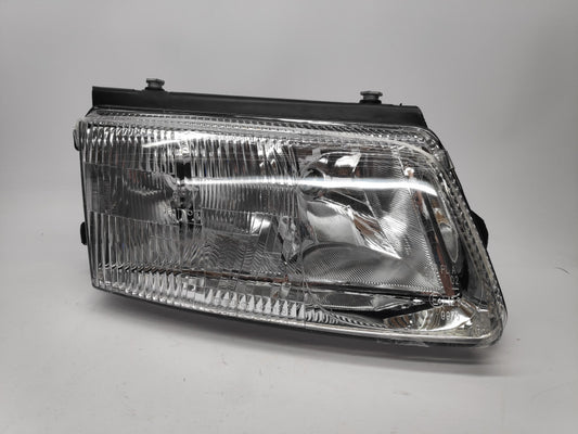 Farol Direito Vw Passat B5 96-00