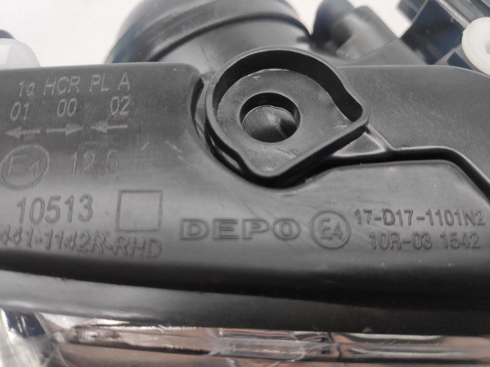 Farol Direito Vw Passat B6 00-05