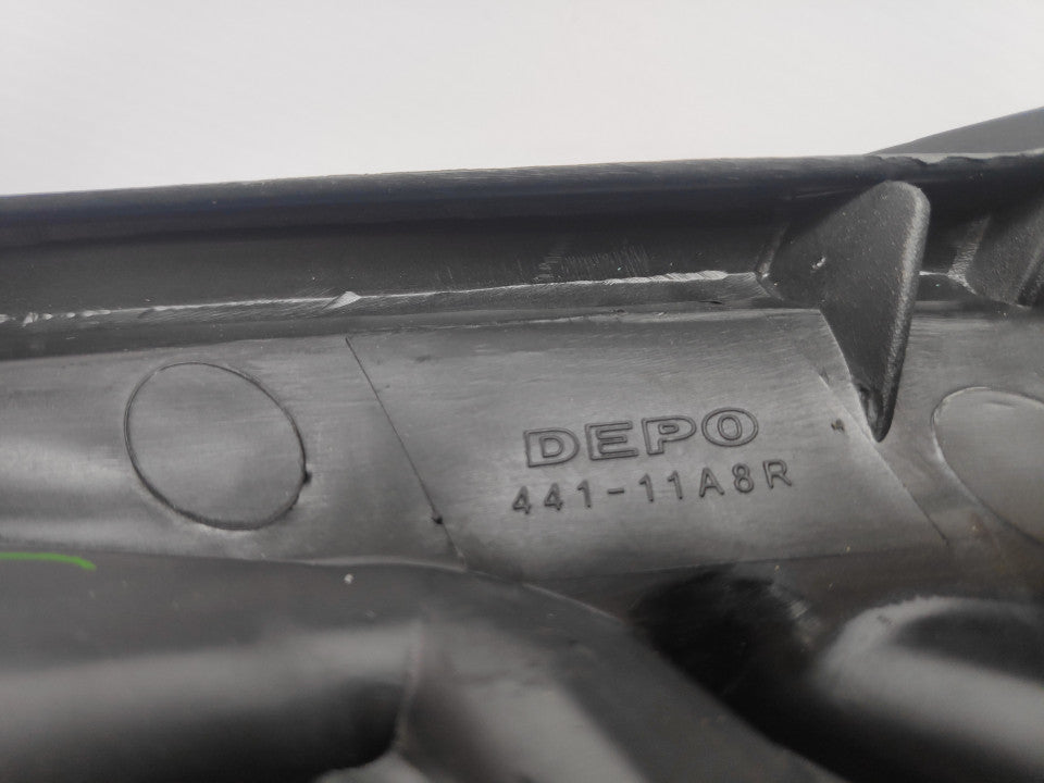 Farol Direito Vw Polo 9N2 05-09