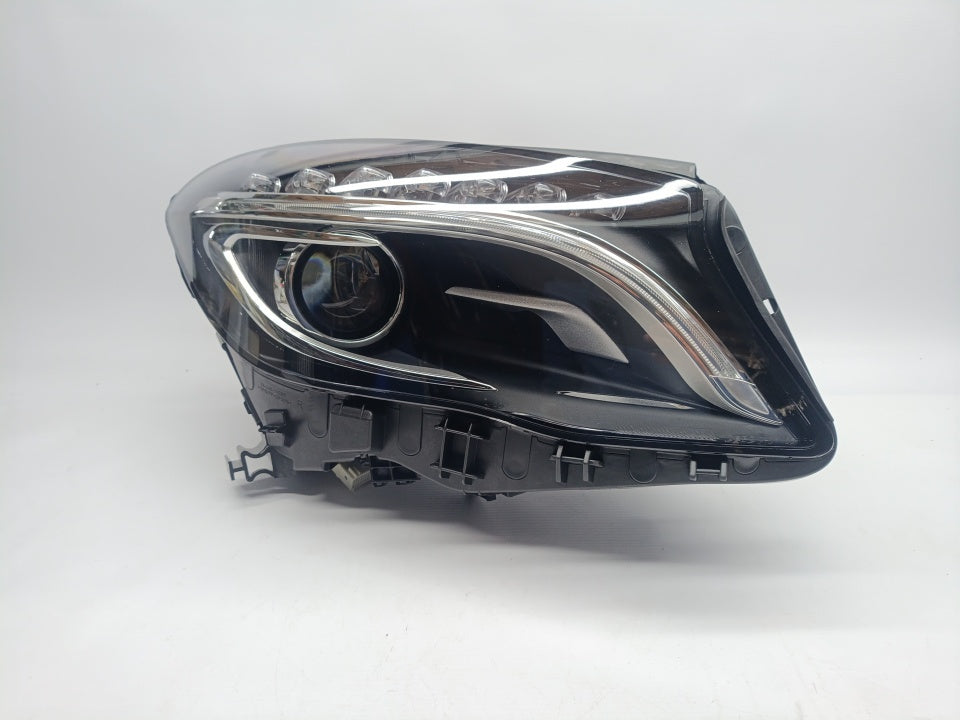 Farol Direito Xenon Mercedes Benz X156 GLA 13-16