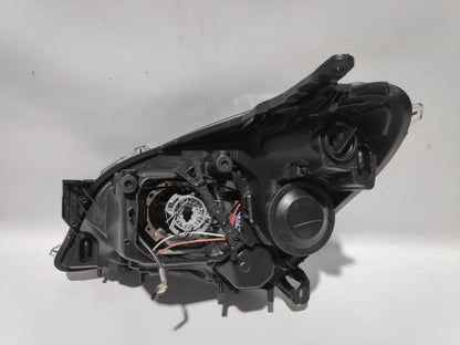 Farol Direito Xenon Opel Astra H 04-11
