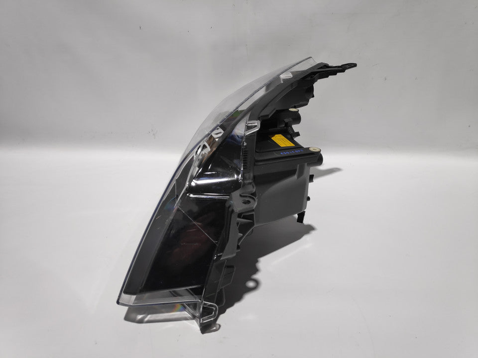 Farol Direito Xenon Opel Astra H 04-11