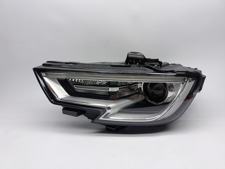 Farol Esquerdo Audi A3 16-20 Led