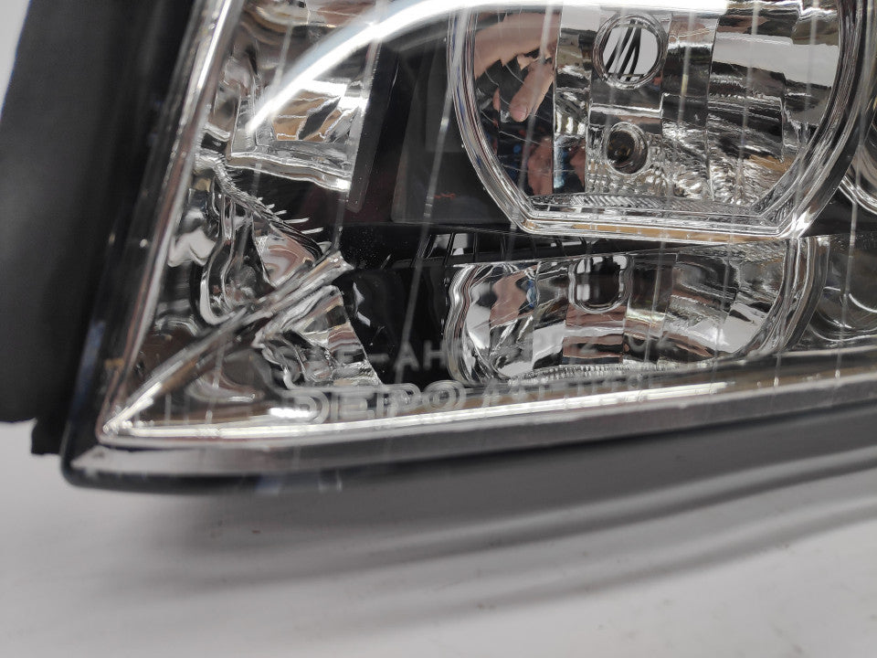 Farol Esquerdo Audi A4 01-04