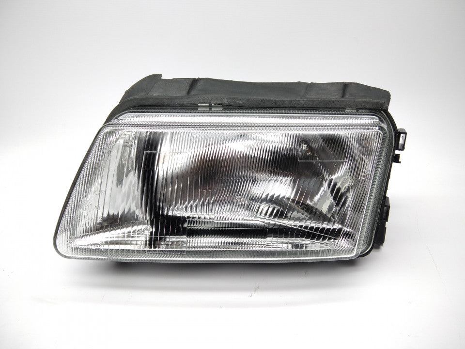 Farol Esquerdo Audi A4 94-99