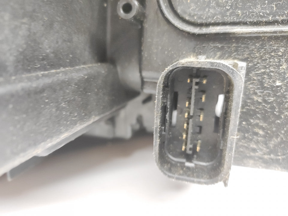 Farol Esquerdo Bmw F21 14- Led